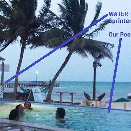 Beach Club Budget Rooms At Popeyes Caye Caulker Exterior photo